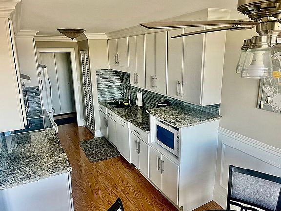 3rd image of 125 Acacia Cir Unit 712