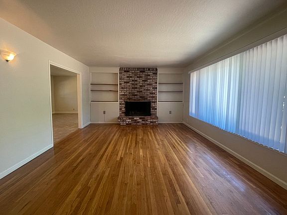 5th image of 17695 Laurel Rd