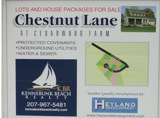 7 Chestnut Ln, Kennebunk, ME 04043