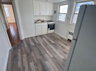 83 Adams St APT 2, East Rockaway, NY 11518
