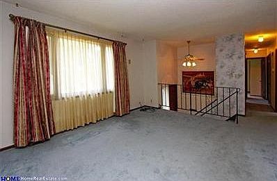5th image of 2030 N 76th St