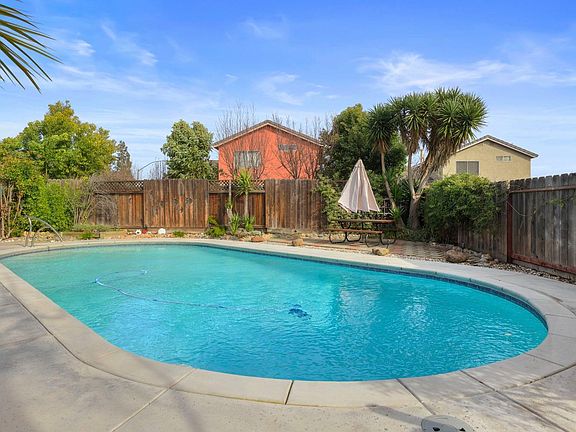 3rd image of 4220 Gold Country Ct
