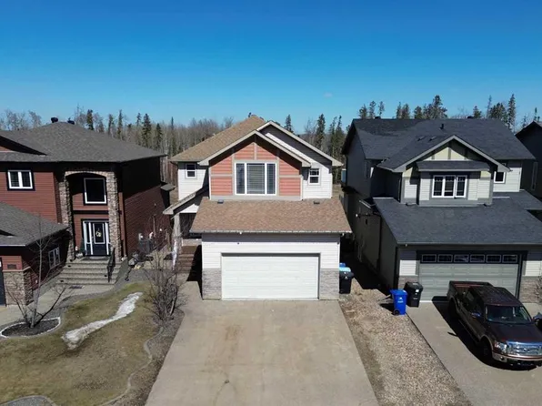 273 W Falcon Dr, Wood Buffalo, AB T9K 0S1