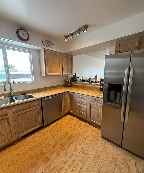 Kitchen Top Floor