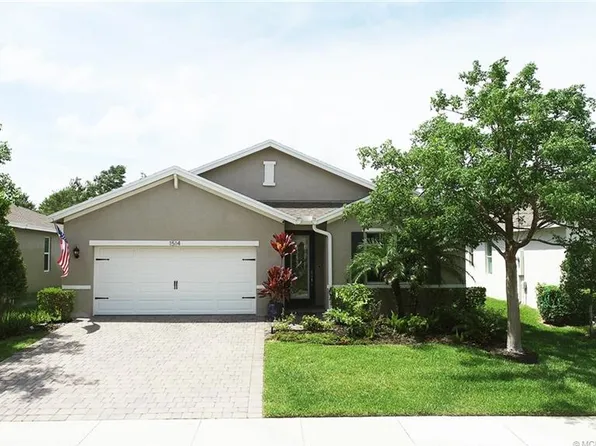 1514 NE White Pine Ter, Ocean Breeze, FL 34957
