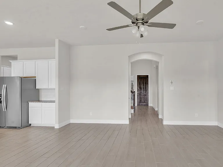 7243 Crowell Ave — Photo 21