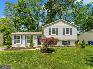 10109 Peanut Mill Dr, Gaithersburg, MD 20882