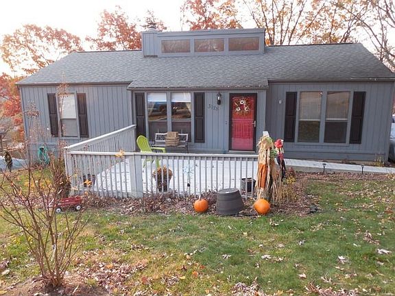 2nd image of 3128 Glenmont Dr