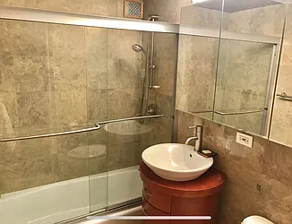 Rented by Luxus Manhattan Realty