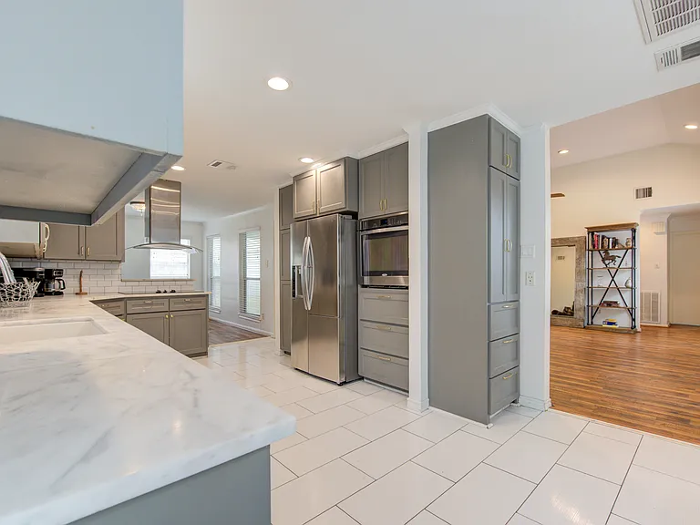 1522 S Kirkwood Rd — Photo 25