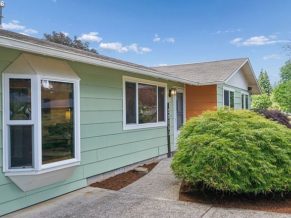4th image of 22153 S Dans Ave