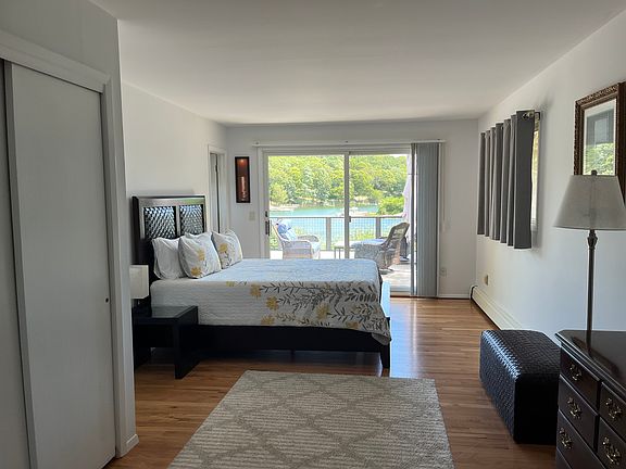 5th image of 20 Merkel Ln