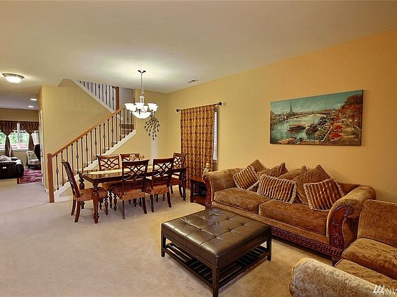 2nd image of 4917 L Ct NE