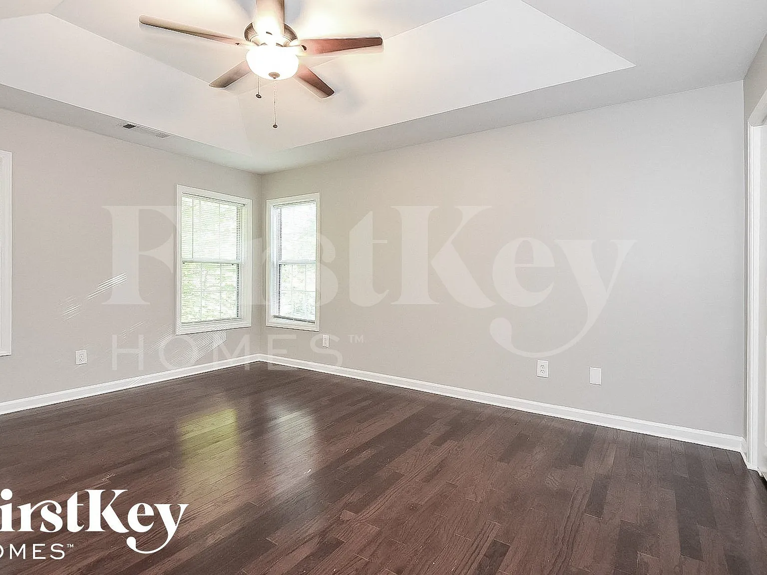 4 bed, 3.0 bath, 2044 sqft, $2,715 — Photo 3