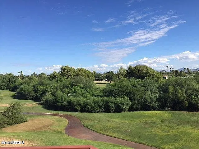 On Stoneridge golf course