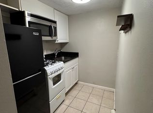 120 Charles St #1, Boston, MA 02114