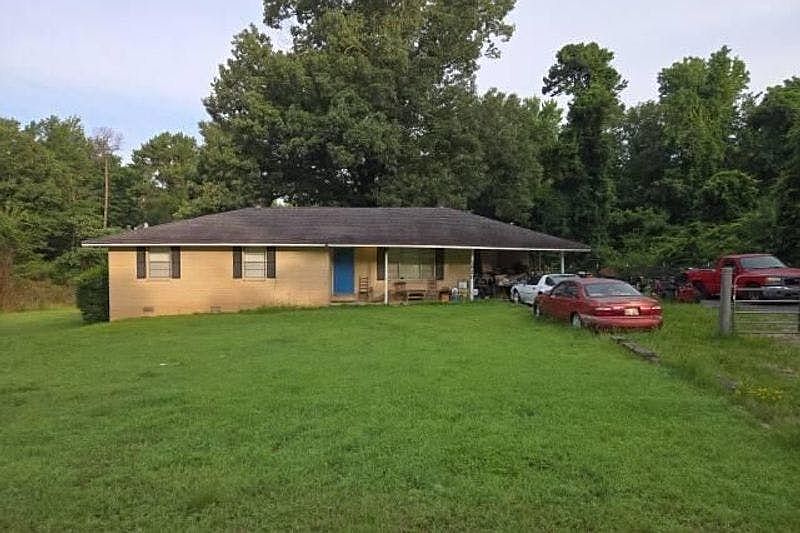 1st image of 3920 Willow Springs Rd