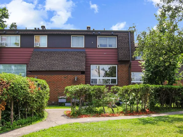 1F Banner Rd, Ottawa, ON K2H 8T3