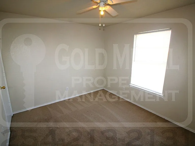 1708 Spring Rose Cir — Photo 10