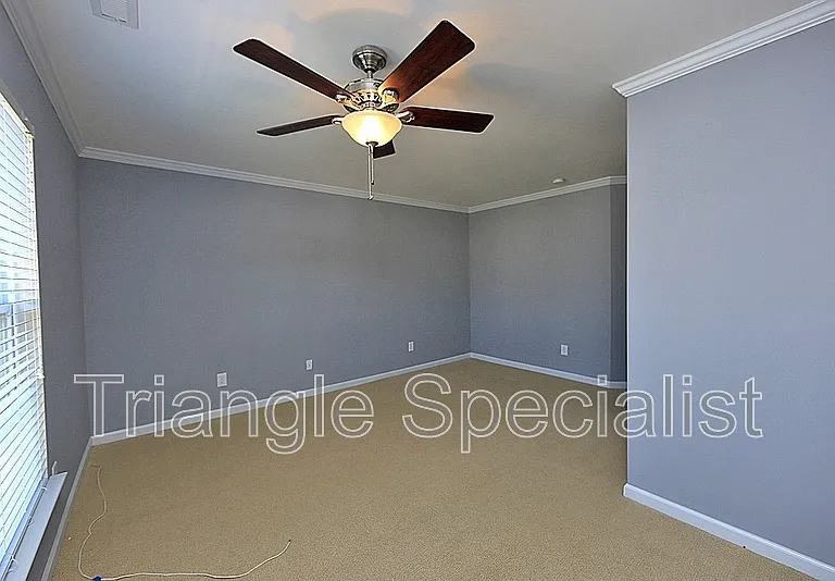 9811 Cicero Dr — Photo 11