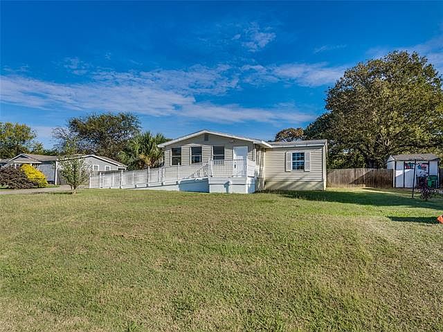 1st image of 10566 Northlake Cir