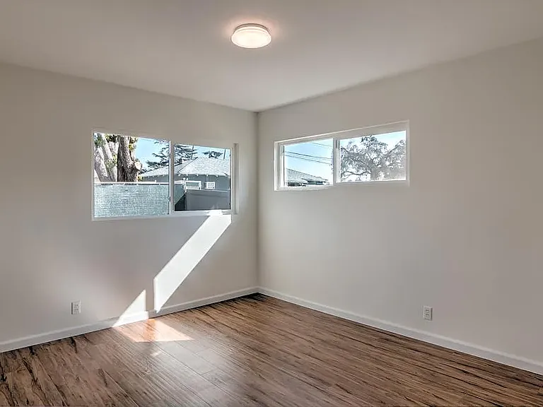 1268 Bresee Ave — Photo 10