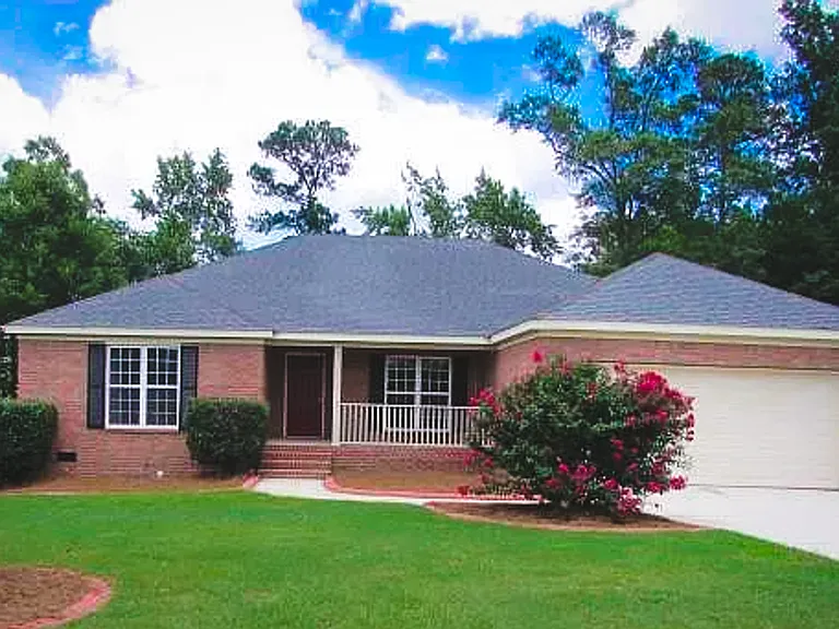 4536 Country Glen Cir — Photo 1