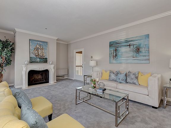 2nd image of 50 N San Mateo Dr APT 121