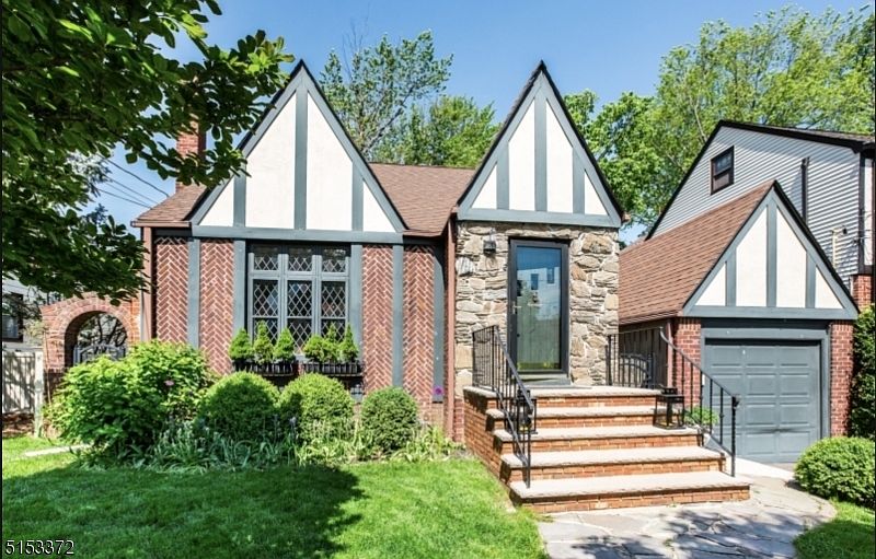1st image of 460 Essex Ave