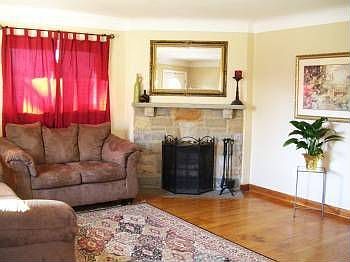 5th image of 3525 Glaser Dr
