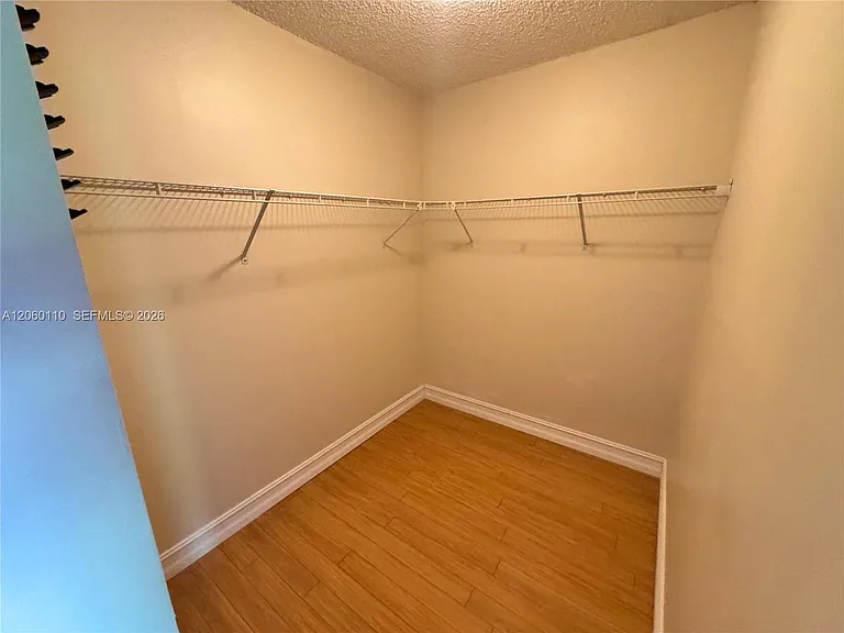 2324 S Cypress Bend Dr #415 — Photo 10