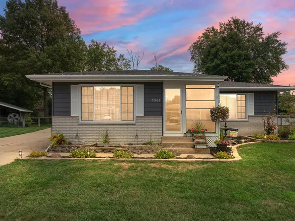 2063 Karen St, Portage, IN 46368