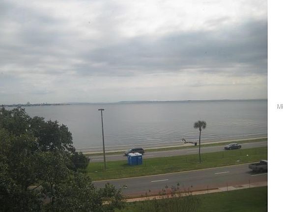 4th image of 3301 Bayshore Blvd Unit 503D