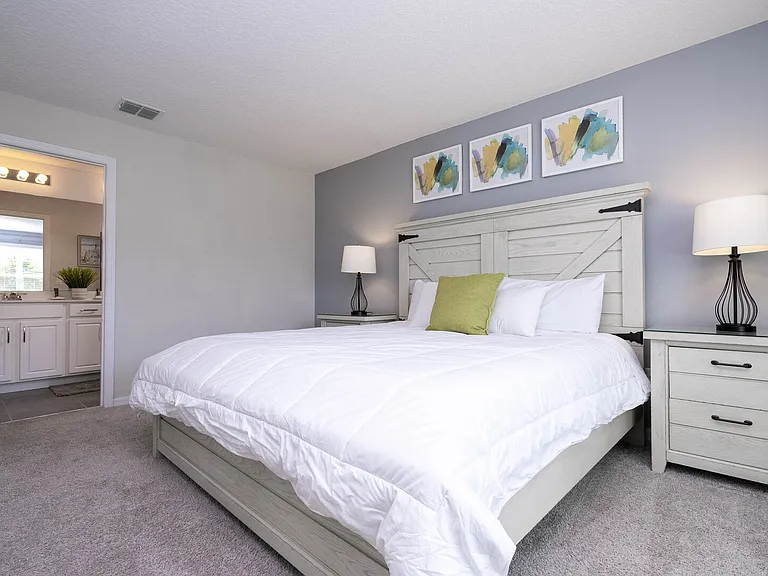 Carey Palm Cir — Photo 13