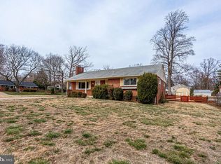 7320 Dunston St, Springfield, VA 22151