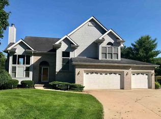 8457 N Wendy Ct, Byron, IL 61010