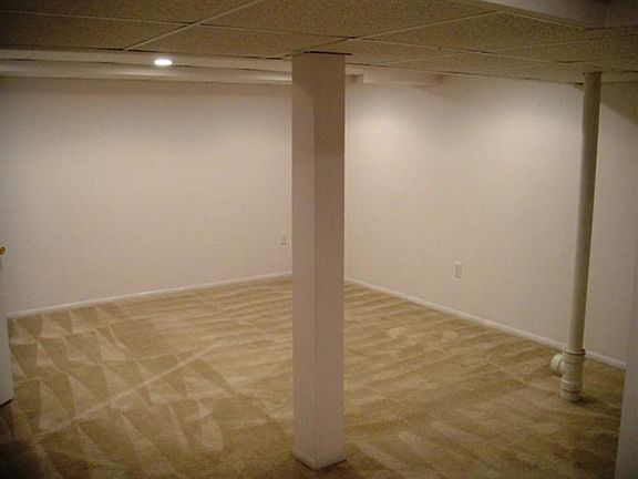 4th image of 44491 Savery Dr #106
