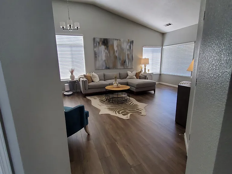 8008 Bridgeburn Ct — Photo 16