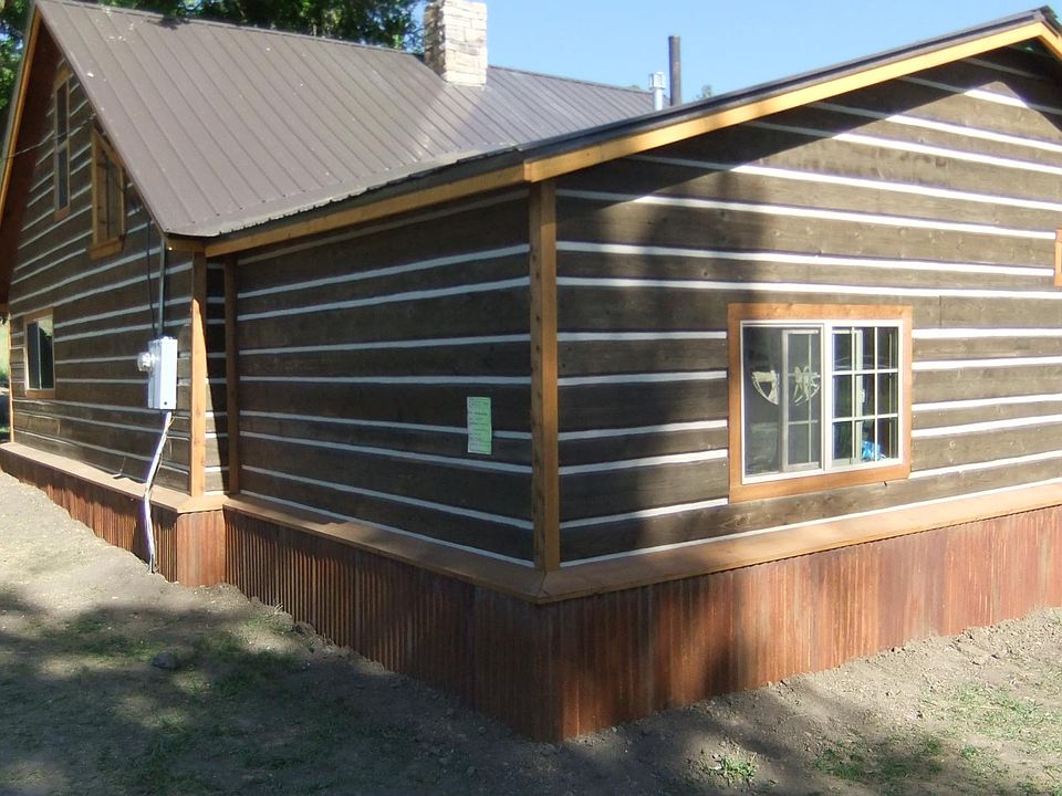2nd image of 602 Hot Springs Blvd