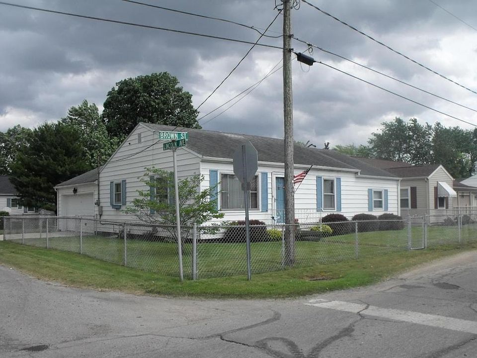 2nd image of 410 Brown St