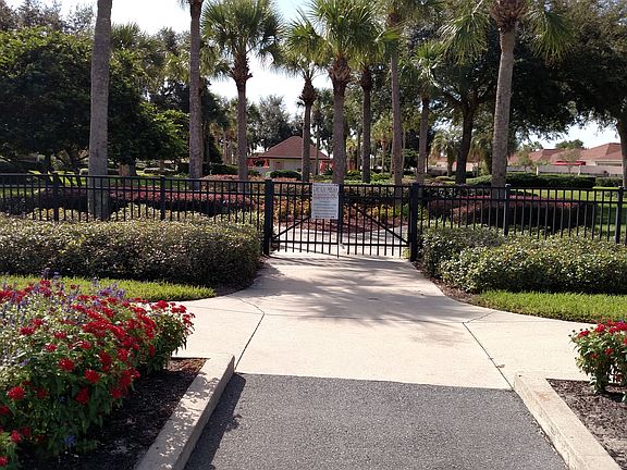 2nd image of 738 Hernandez Dr