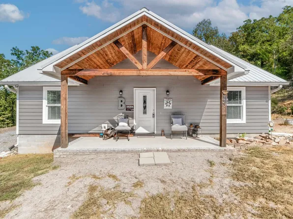 21 Spires Rd, Morrilton, AR 72110