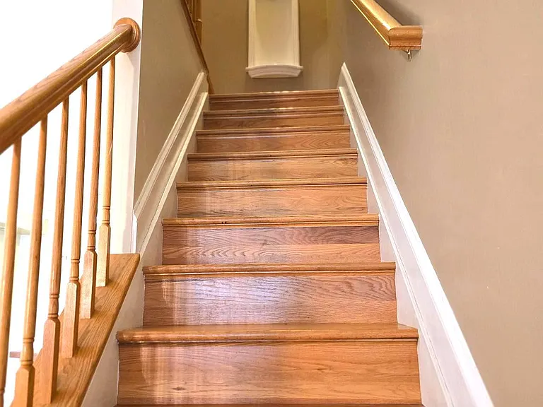 704 S Bond St — Photo 16