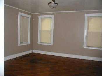 2nd image of 151 Greenwood Ave