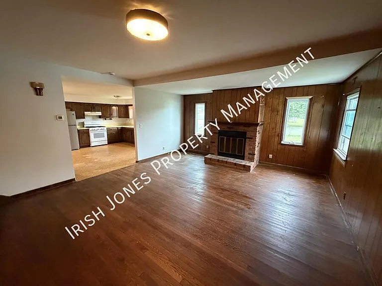 3 Idlebrook Dr — Photo 5