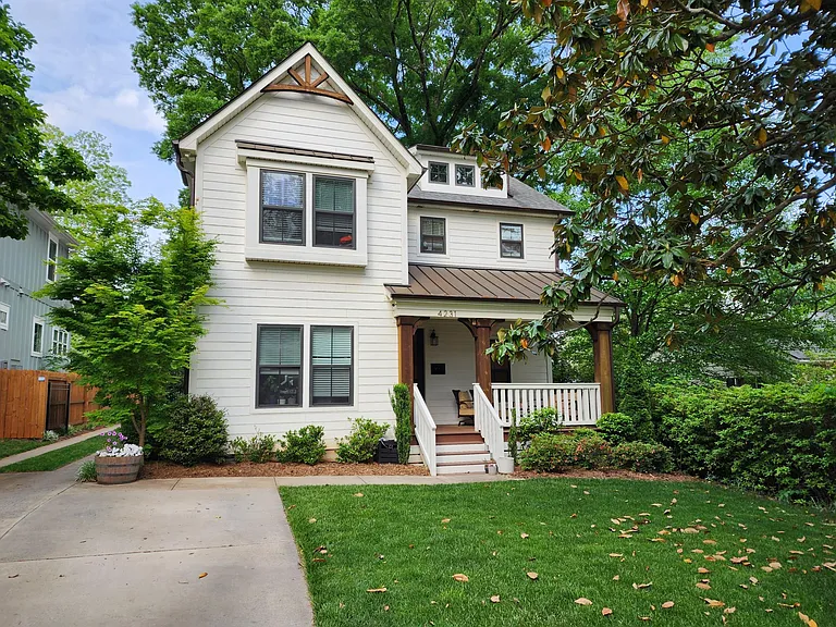 4231 Craig Ave — Photo 2