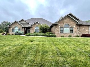 1240 11th Rd, Marysville, KS 66508