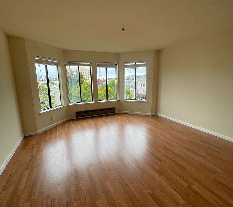 1st image of 3514 25th St #303