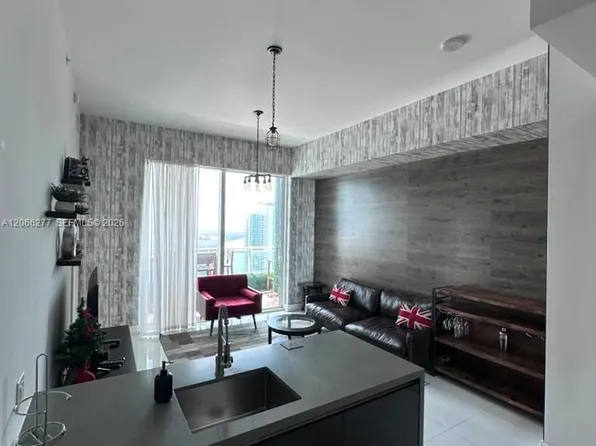 1080 Brickell Ave Unit 4202, Miami, FL 33131