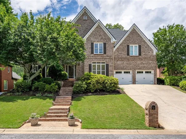 5589 Forkwood Dr NW, Acworth, GA 30101